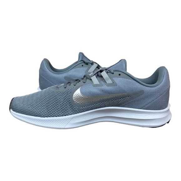 Nike Downshifter 9 Running Cool Grey/Metallic Silver/Wolf Grey Shoe Size 11 Wmn - Picture 6 of 9
